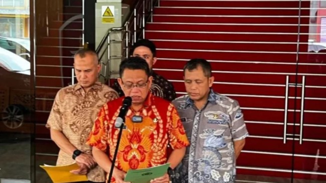 Kepala RS Polri Brigjen Pol Prima Heru Yulih konferensi pers, Jumat (22/8/2025). [Ist]
